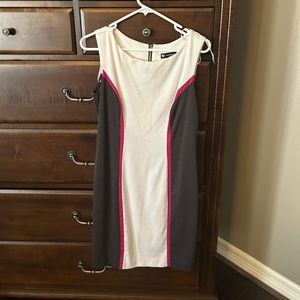 Gray + Pink A Line Dress!  Size 8 Valerie Bertinelli